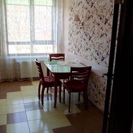 Вулиця Василя Стефаника, 4 Truskavets Exteriör bild